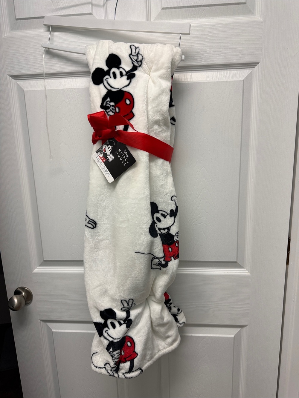 Disney Mickey Mouse Plush Throw - White, Black, Red